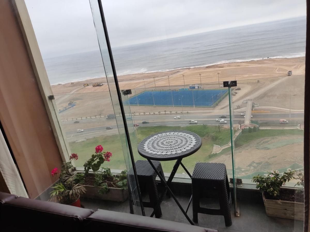 Blue Coast Lima Private Rooms Екстер'єр фото