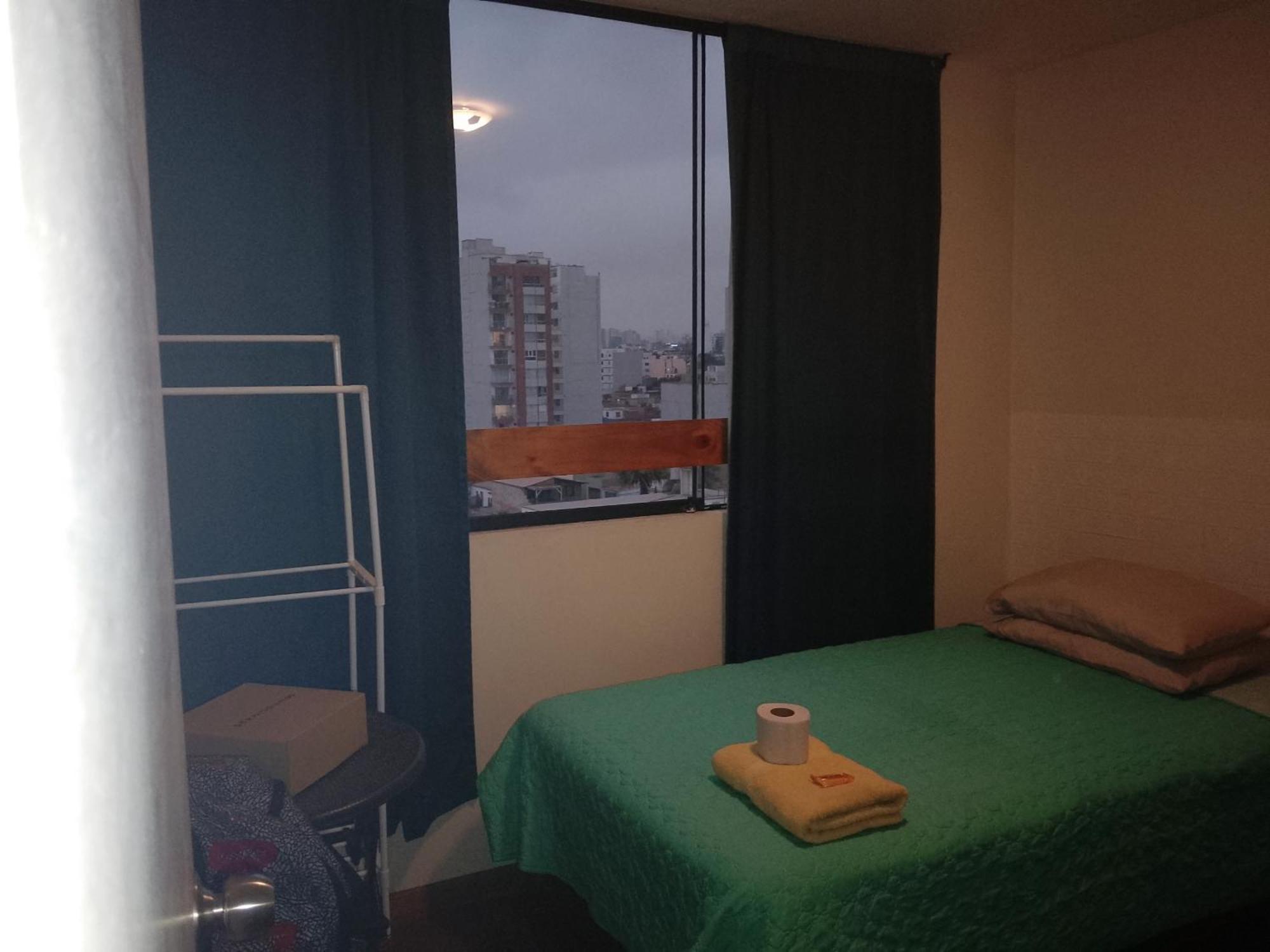Blue Coast Lima Private Rooms Екстер'єр фото